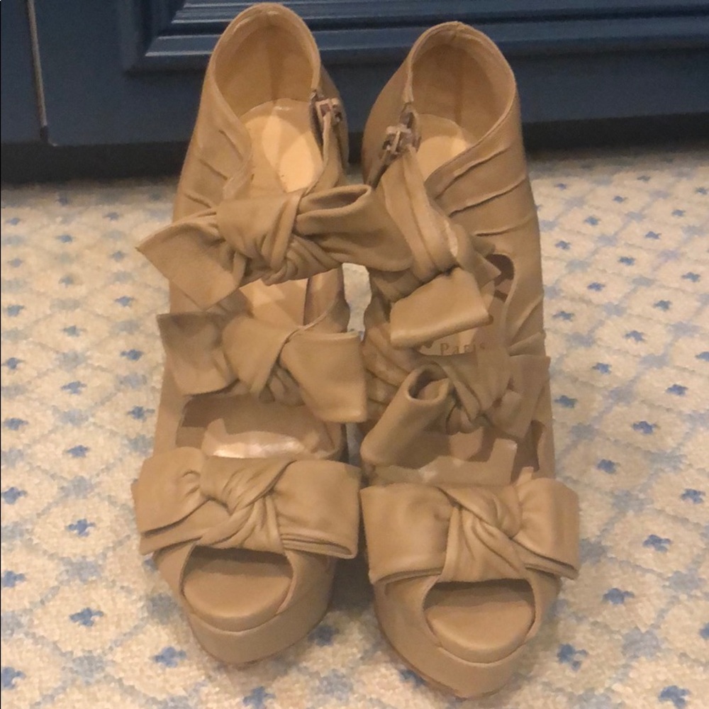 Platform shoes